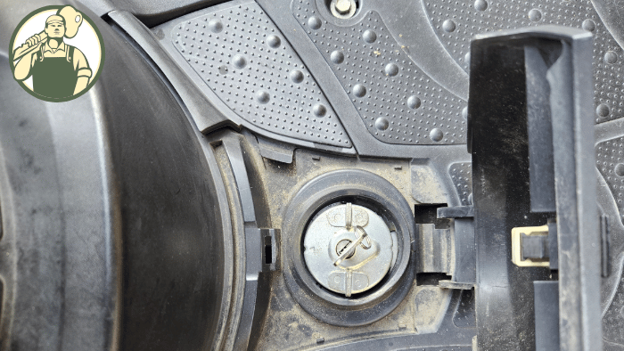 バイク 鍵屋 ガソリンキャップ確認